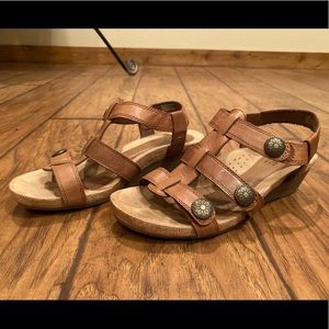 Rockport Cobb Hill Leather Wedge Sandals